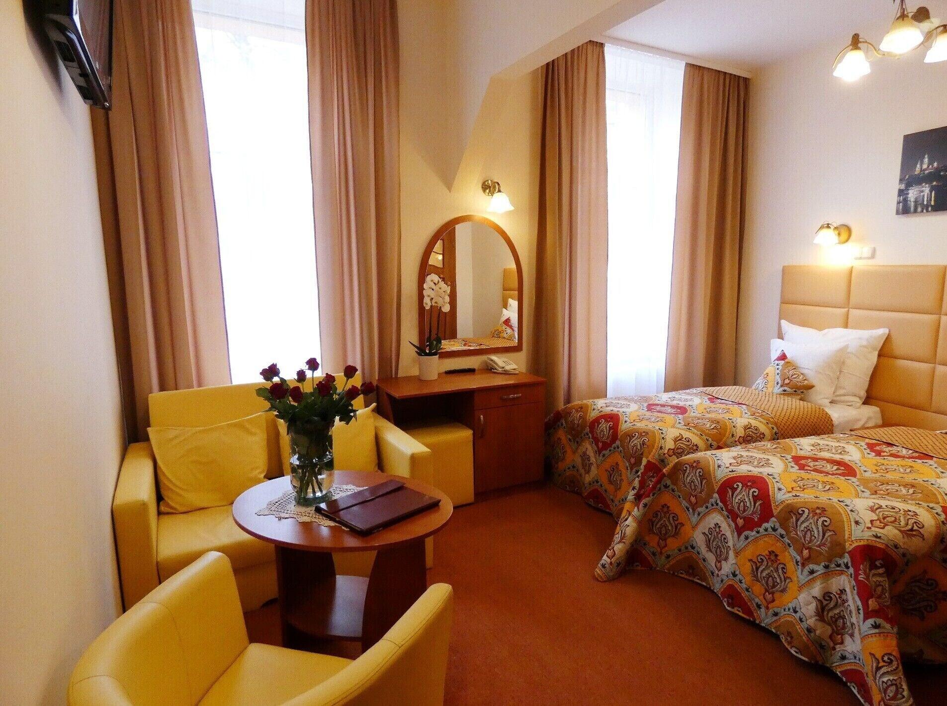 Aparthotel Adler Krakow Exterior photo