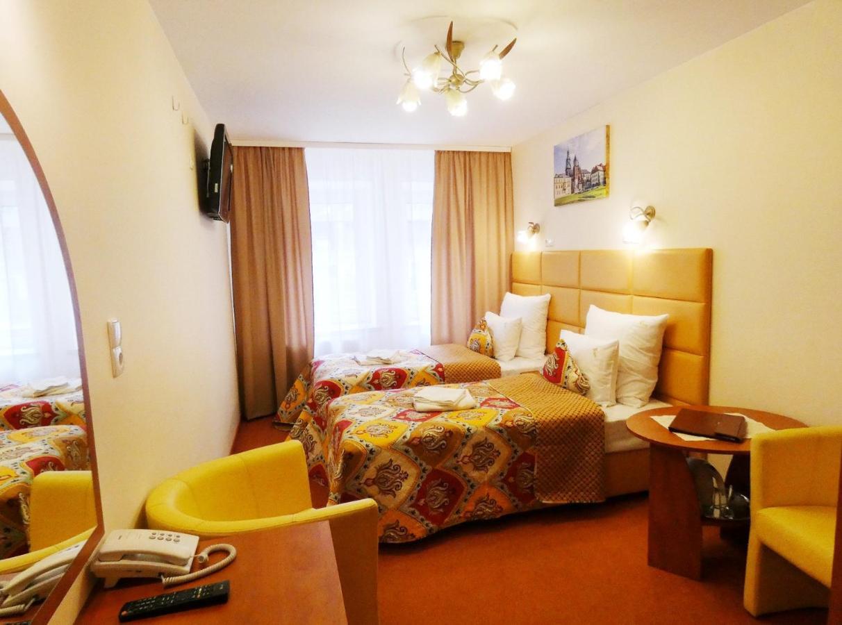 Aparthotel Adler Krakow Exterior photo