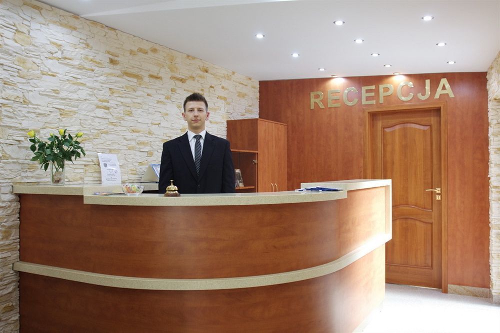 Aparthotel Adler Krakow Exterior photo